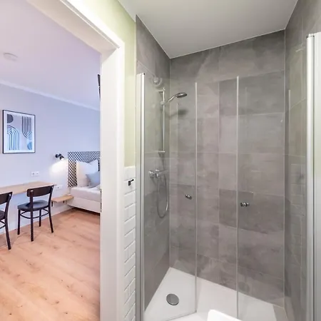 The Woodmans Airport Boardinghouse Ντίσελντορφ