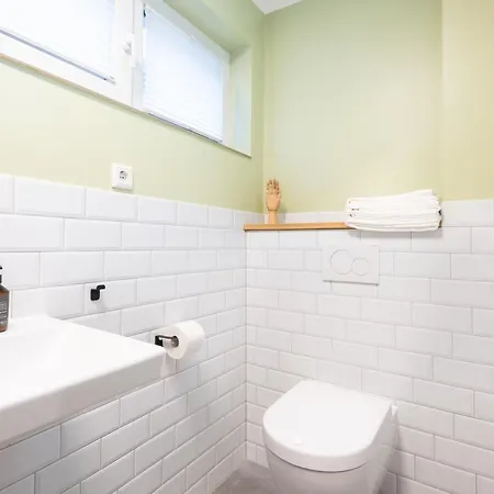 The Woodmans Airport Boardinghouse 3* Düsseldorf