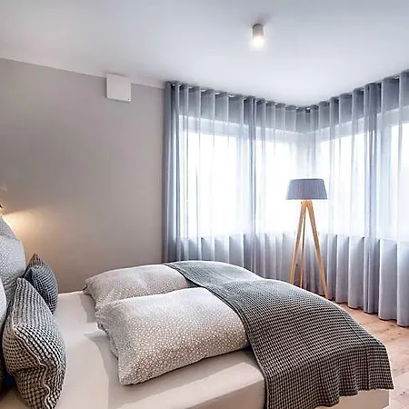 Appart hôtel The Woodmans Airport Boardinghouse 3*