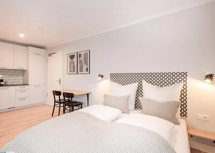 The Woodmans Airport Boardinghouse Дюссельдорф