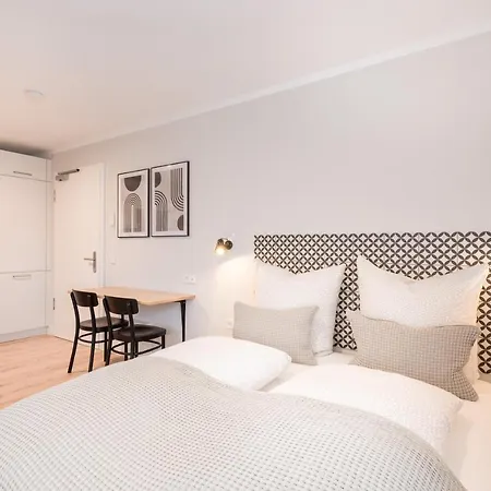 The Woodmans Airport Boardinghouse デュッセルドルフ